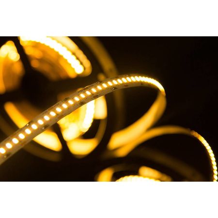 Светодиодная лента 24 Вт/м 12В SMD3014 Открытая (IP33) Цвет Теплый Белый/SWG, фото , изображение 3
